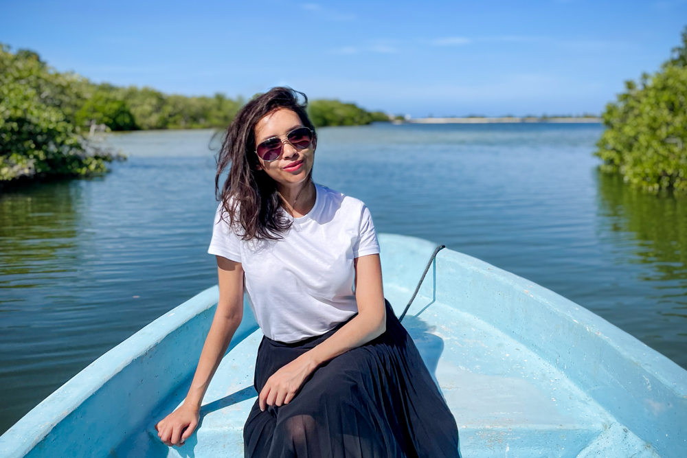 Kia in sunglasses – one of her beauty tips for long-term travellers