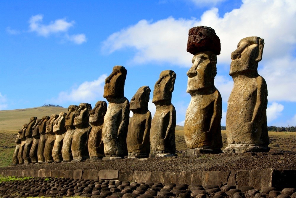 Moai-statues-of-Easter-Island