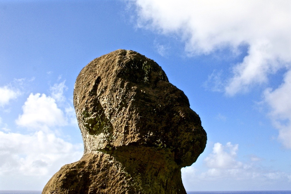 Moai-statues-of-Easter-Island