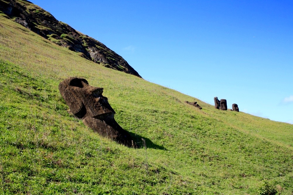 Moai-statues-of-Easter-Island