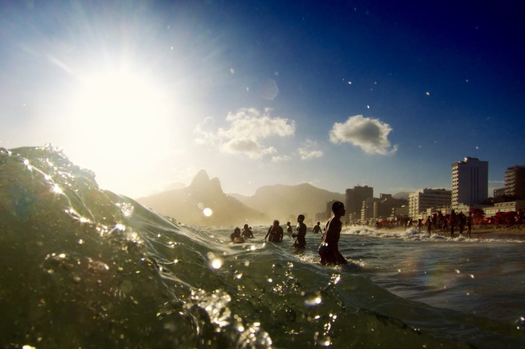 rio de janeiro surfing