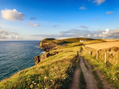 long-distance hiking trails coast path england