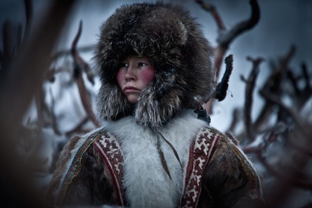 Siberian woman, photographing local people