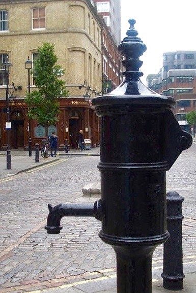 history of london water pump