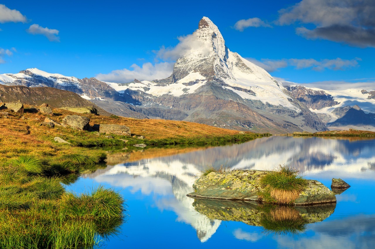 El icónico Matterhorn es una de las montañas más hermosas del mundo...