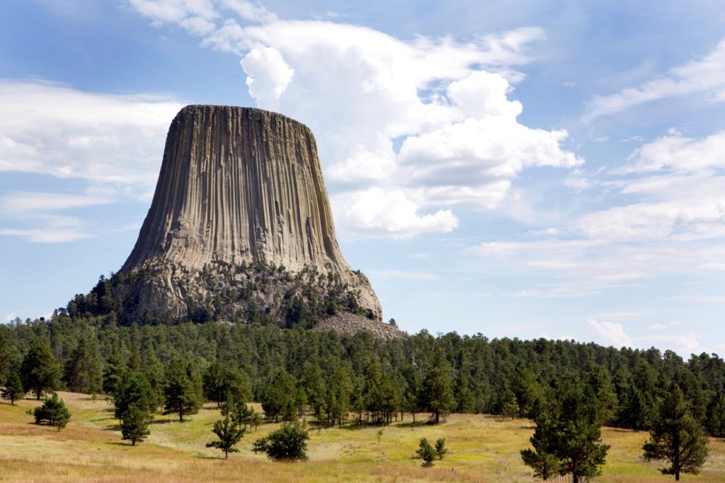 us-national-parks-devils tower