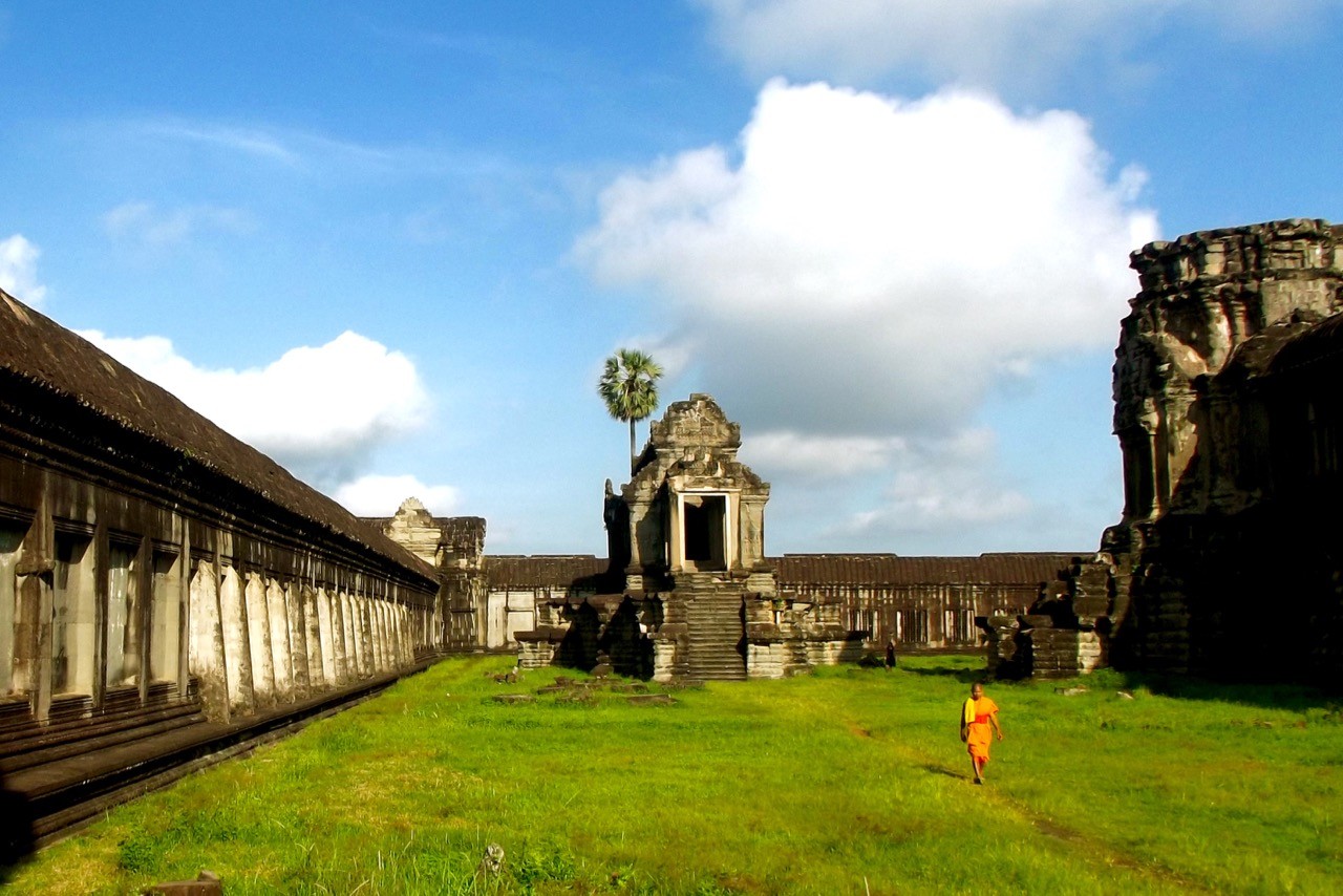 best time to visit Angkor Wat: monk walking