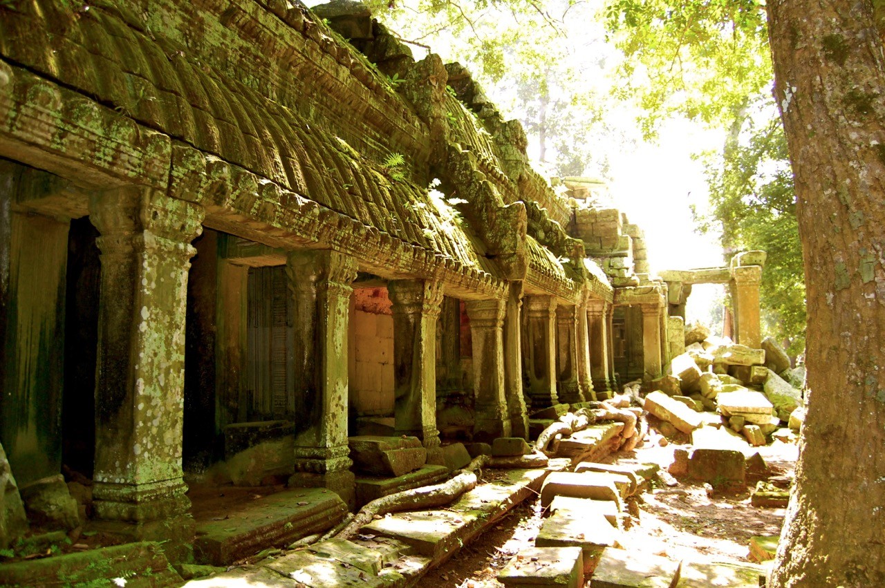 best time to visit Angkor Wat: few visitors