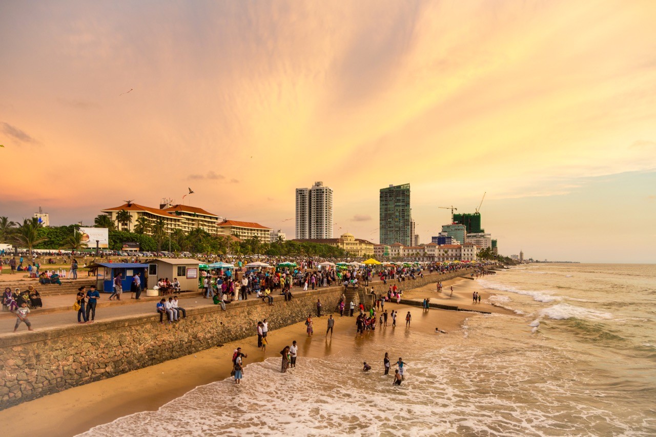 Calm amid the chaos in Colombo Sri Lanka evening stroll