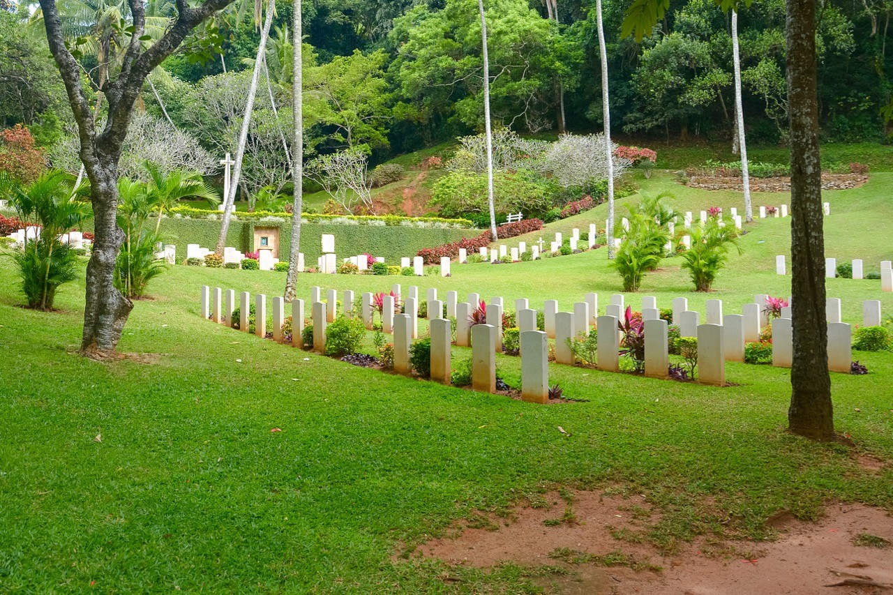 Things to do in Kandy - cemeteries