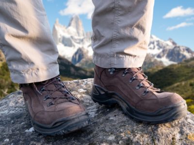how to choose hiking boots