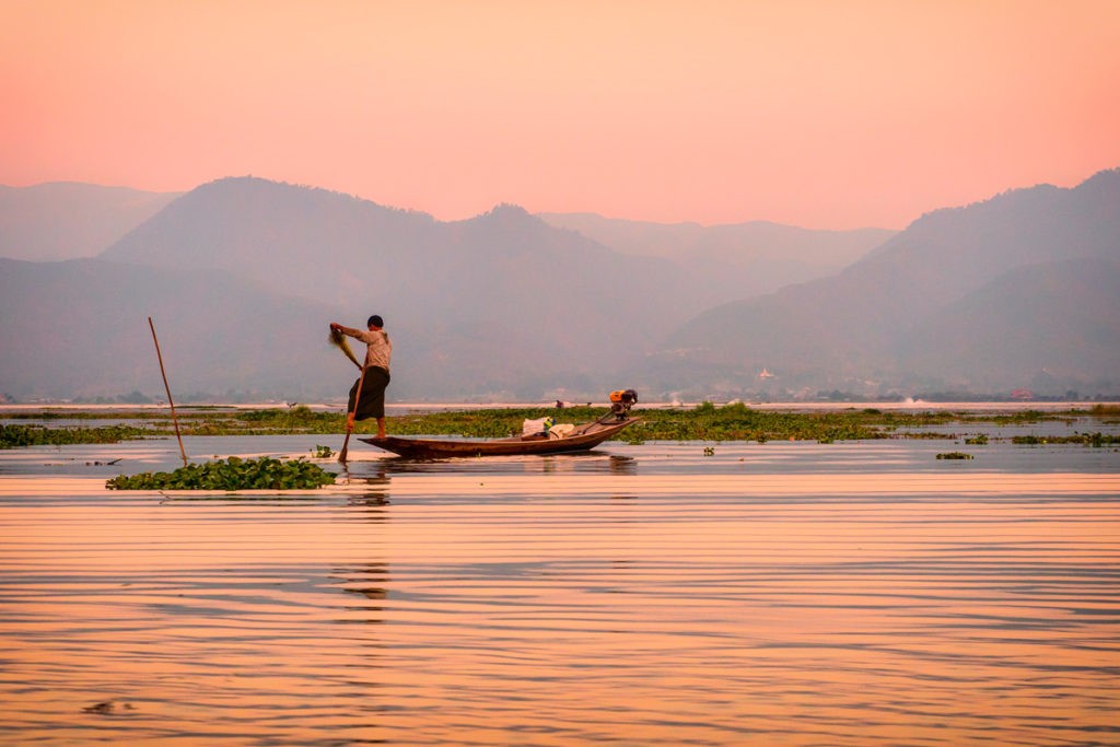 One of Inle Lake’s famous ‘leg-rowing’ fishermen