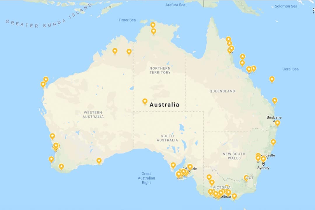 Uluru rock tour on a map