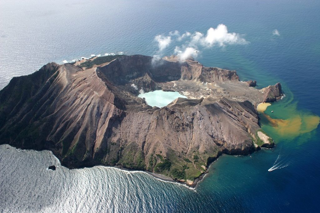 New Zealand's volcanic White Island