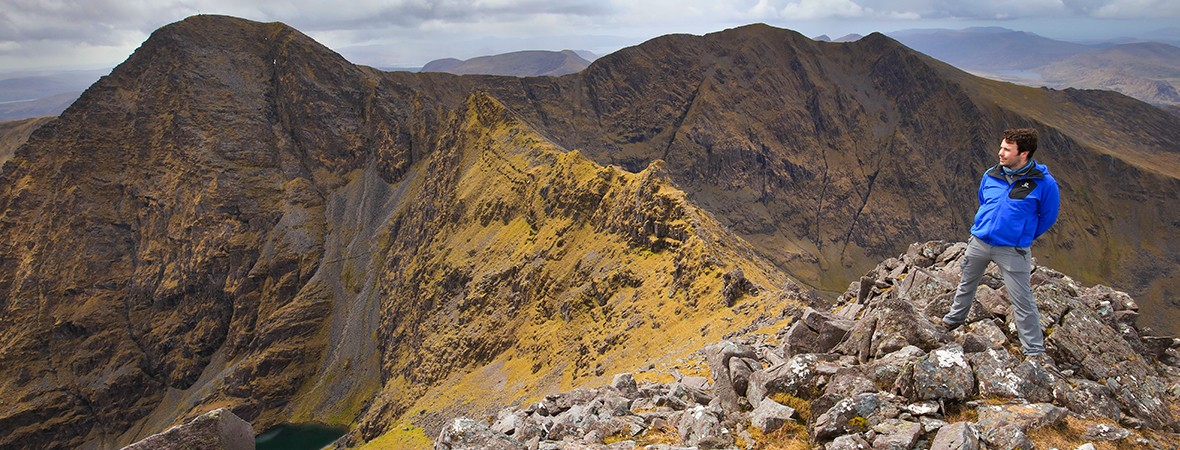 Climbing Carrauntoohil Irelands Highest Mountain featimg 3