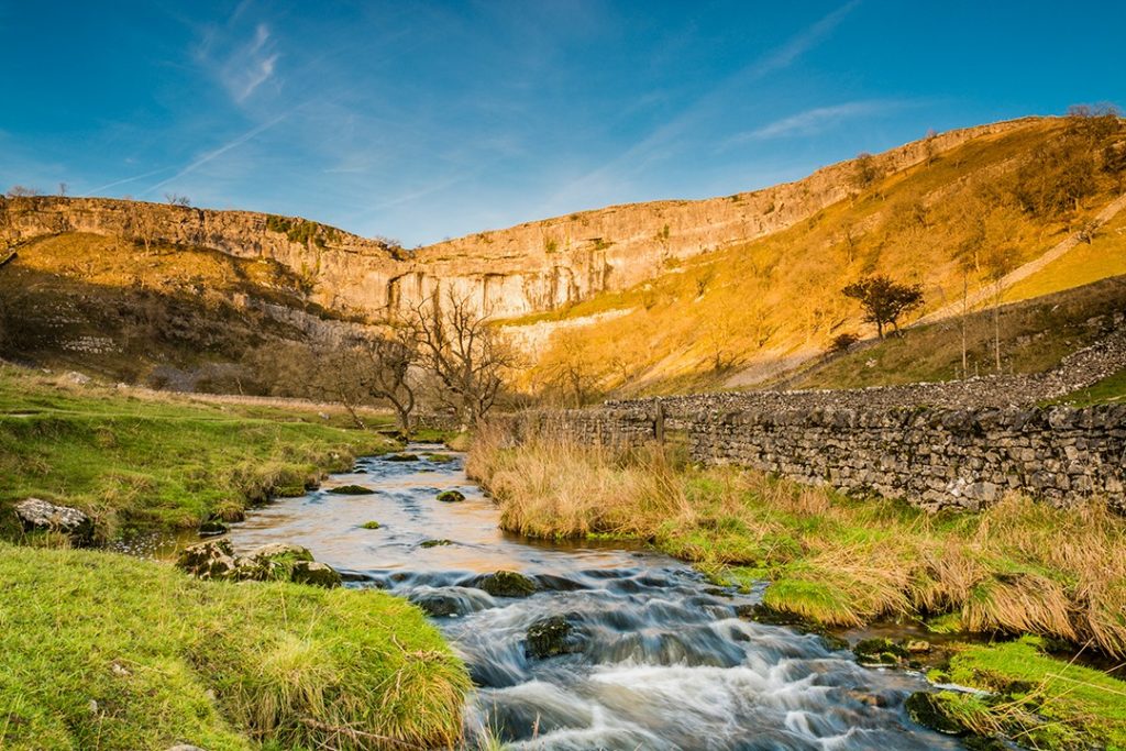 Malham Cove Beck es una de las rutas de senderismo más populares de Inglaterra