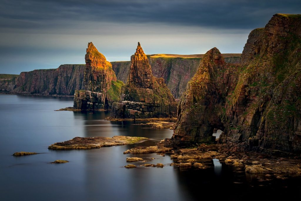 The striking Duncansby Stacks, natural wonders in the uk