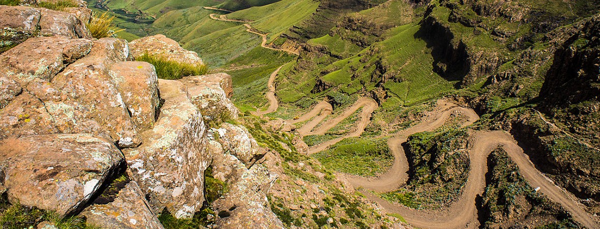 Driving the hairpinned Sani Pass to Lesotho