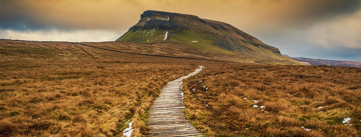 Highest mountains in the Yorkshire Dales lead image