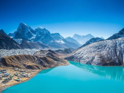 The turquoise lakes of the Gokyo Valley