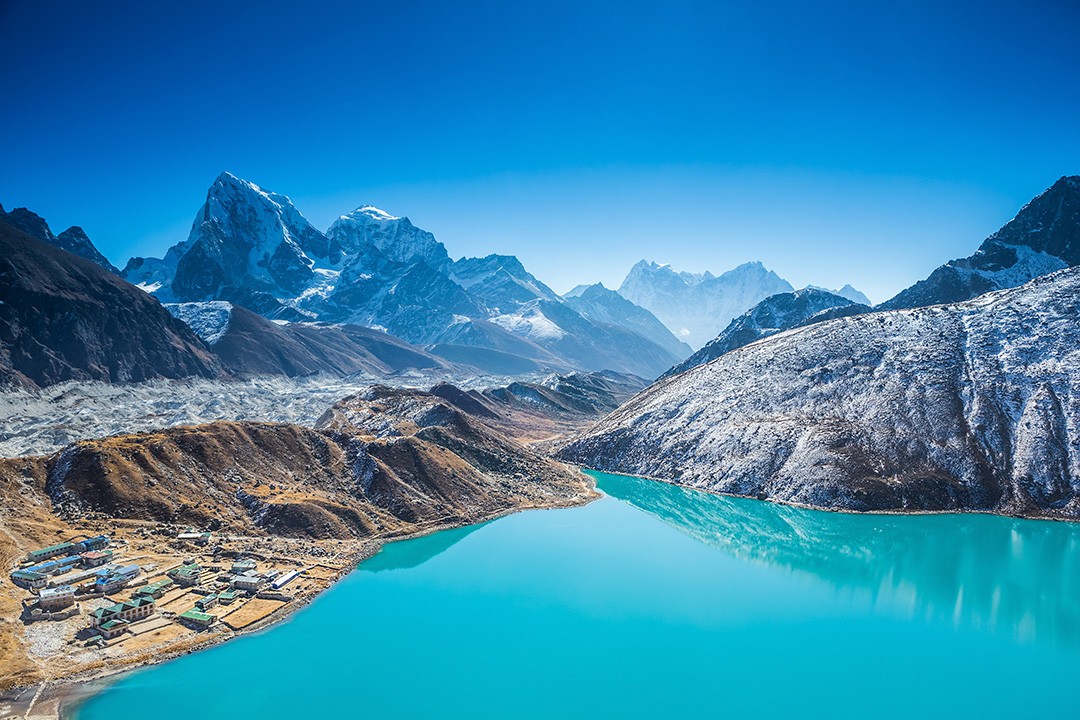 The turquoise lakes of the Gokyo Valley