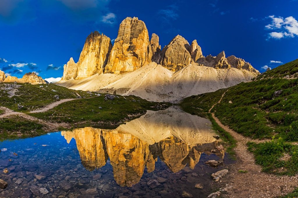 The iconic Tre Cime di Lavaredo 