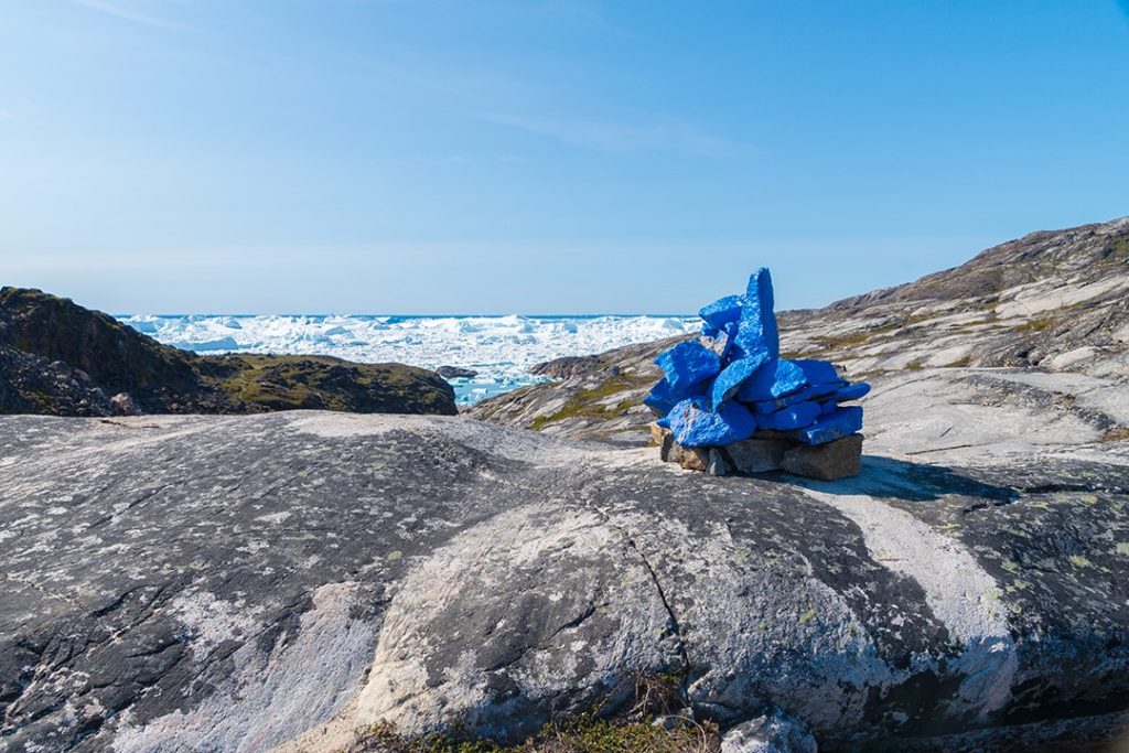 Hiking around Ilulissat blue route marker