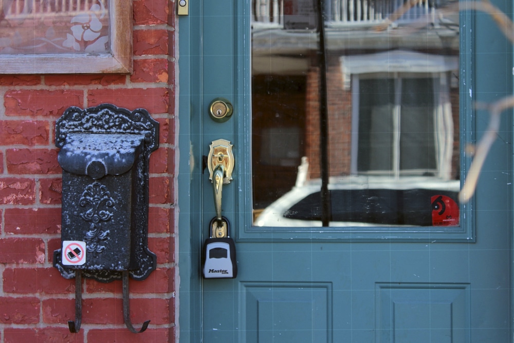 Is it time to stop using Airbnb: a house with a lock on it