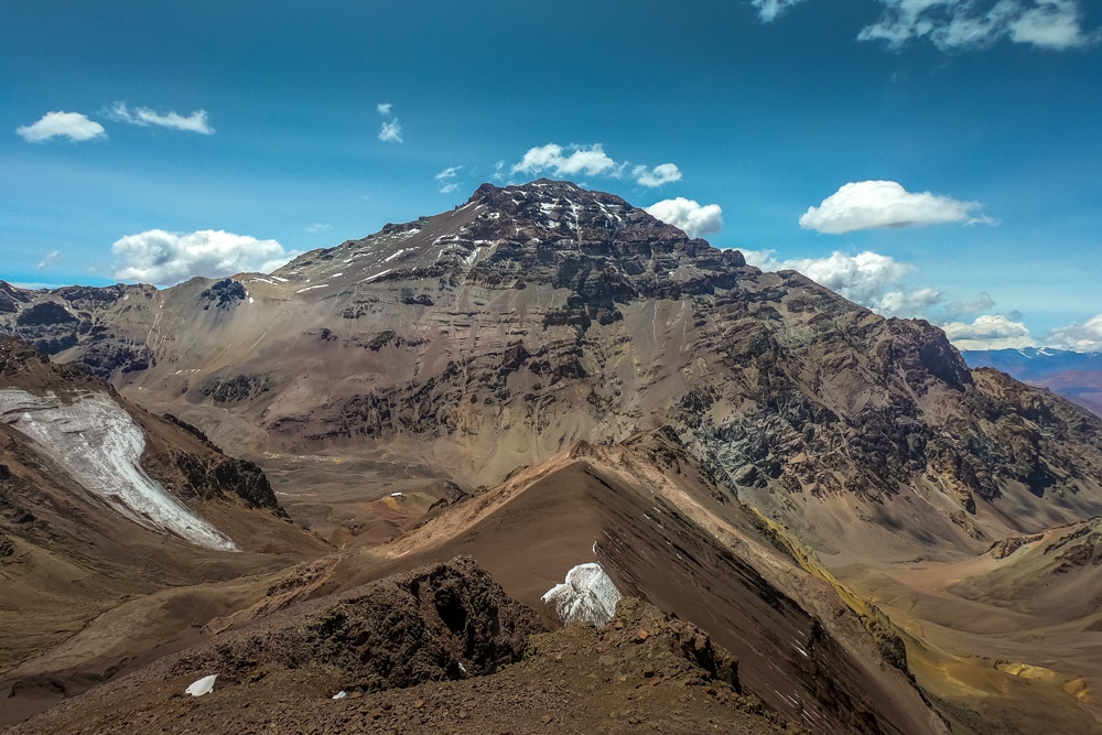 Mirando al Aconcagua desde las laderas del Bonete