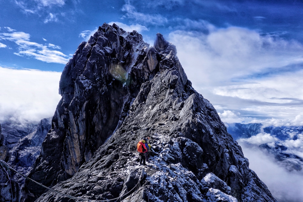 escalando las siete cimas puncak jaya