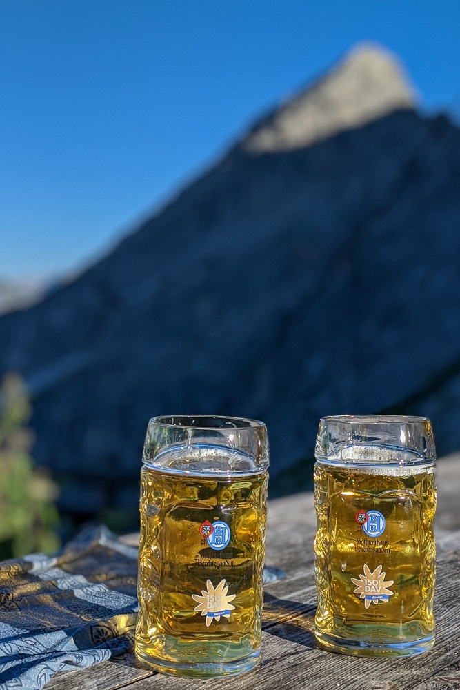 El jardín de la casa Watzmann mientras se hace la travesía de Watzmann