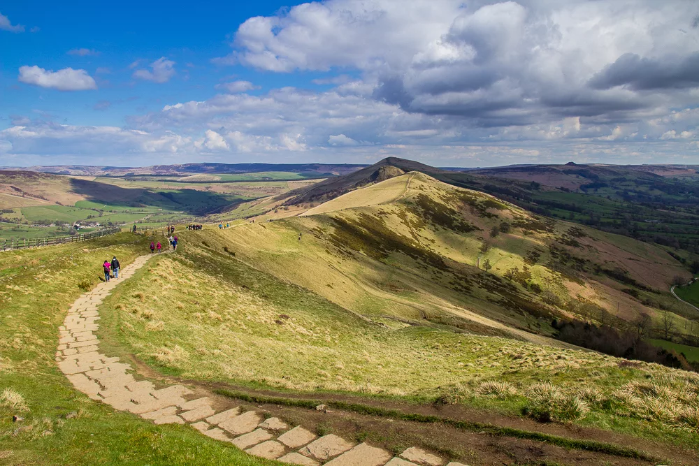 Desciende Mam Tor hacia Hollins Cross