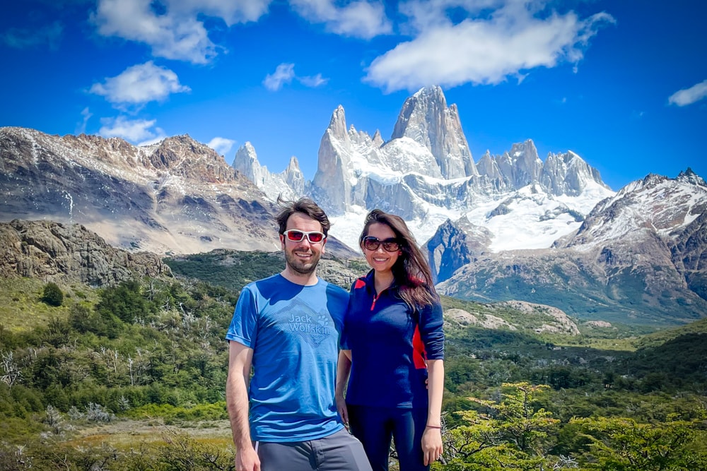 About Kia and Peter in Argentina in front of a mountain