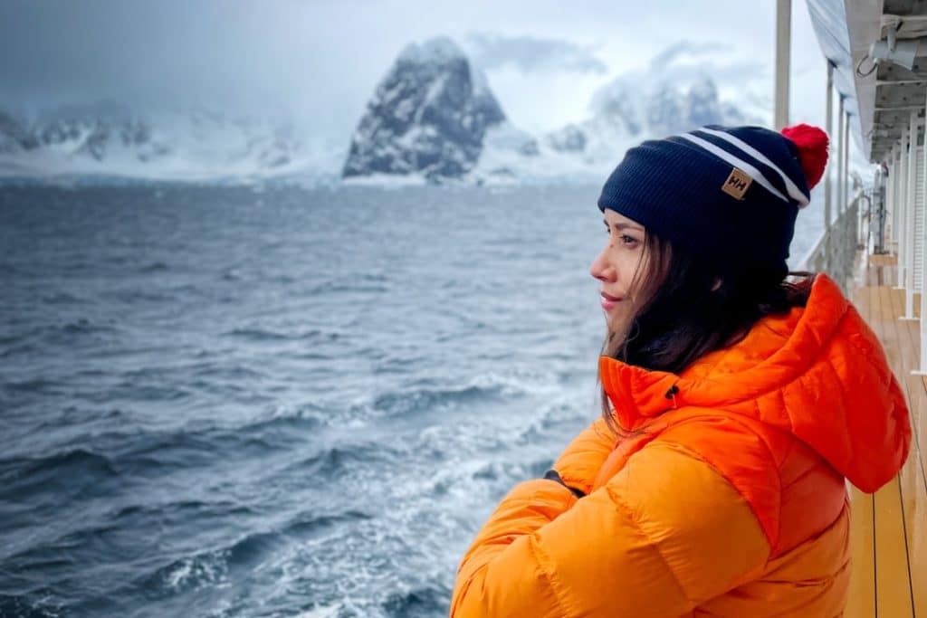 Kia looks out across the Drake Passage