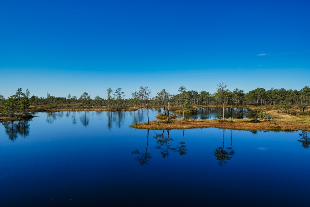 Danau yang tenang di Kemer