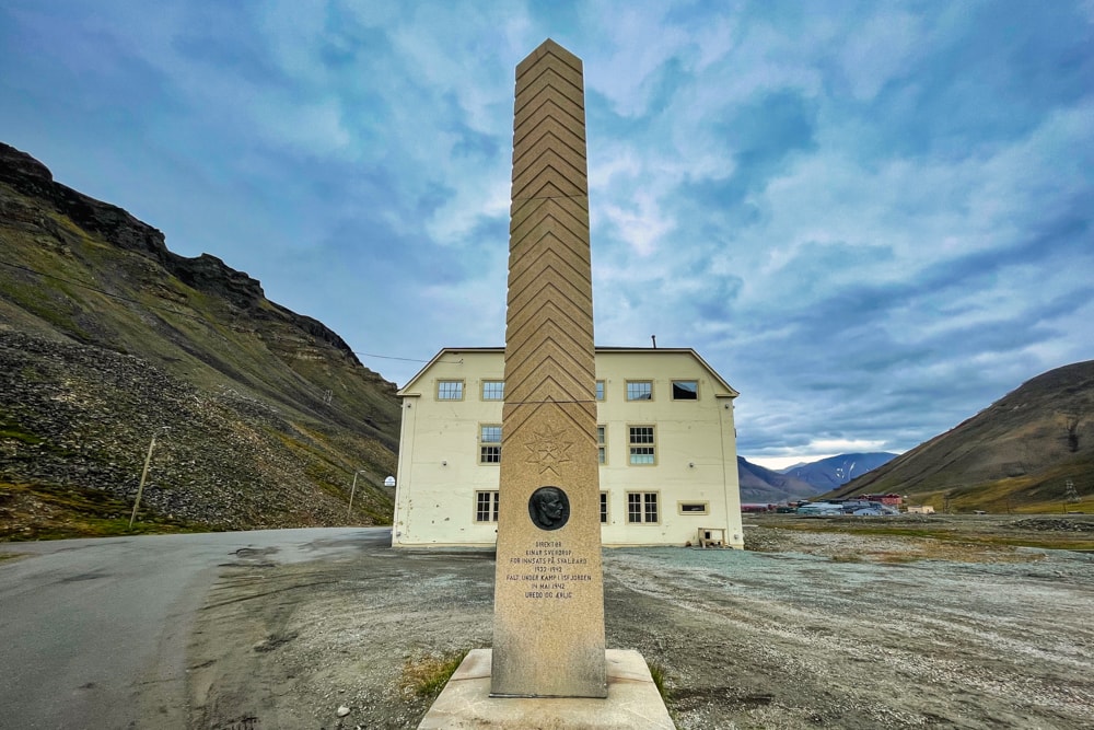 The Huset building and memorial in Longyearbyen – the world’s northernmost town