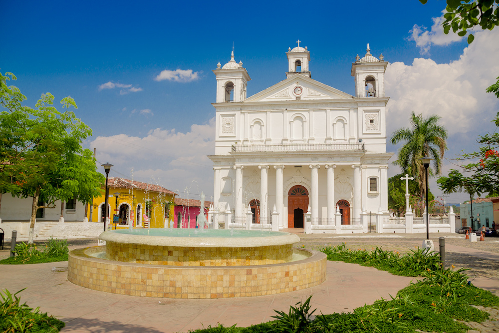 Gereja di Suchitoto