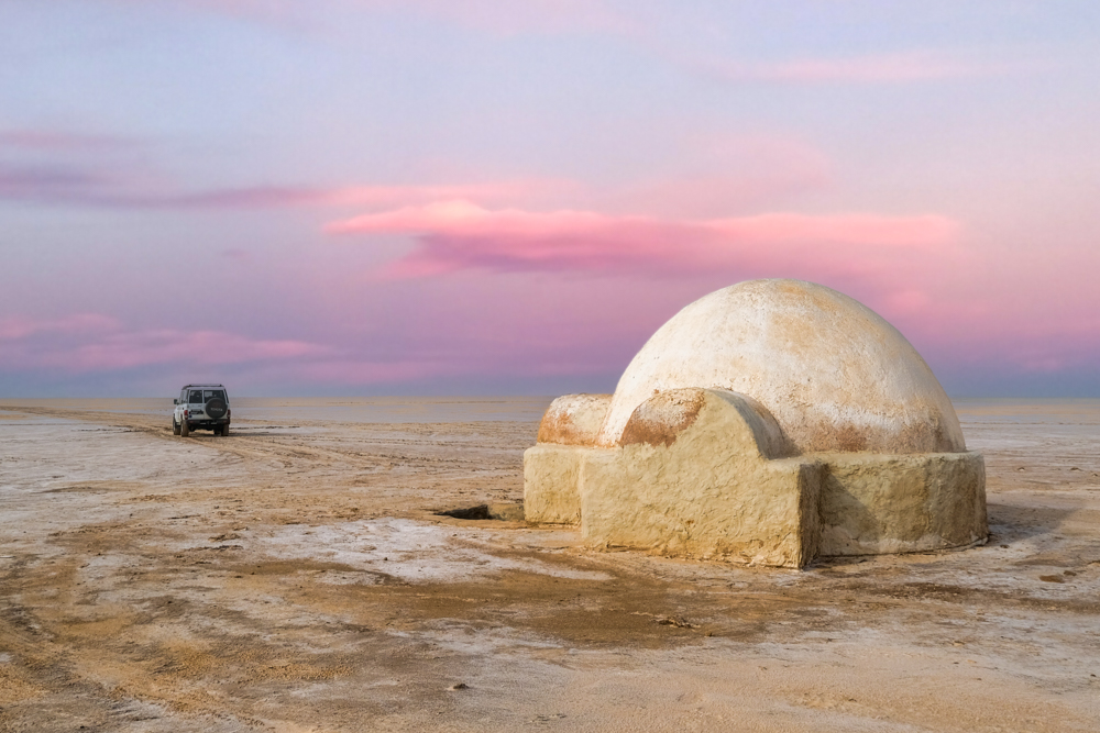 Eksterior Star Wars Lars Homestead diatur di Tunisia