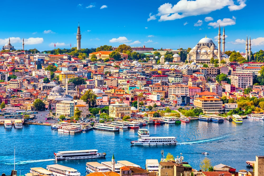 Istanbul in Turkey – the Middle East cheapest country for internet