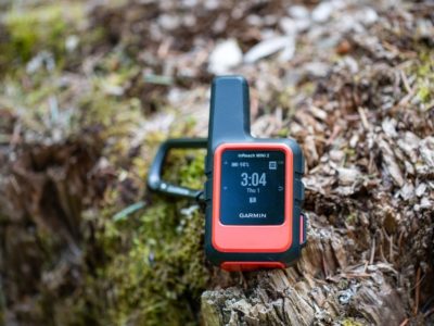 garmin satellite messenger against undergrowth